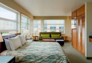 Watertown - Inspired by a nautical theme, reflecting Seattle's maritime ties.  Guests enjoy wireless high speed internet, breakfast, local shuttle and free parking.  Some studio suites have beautiful views!